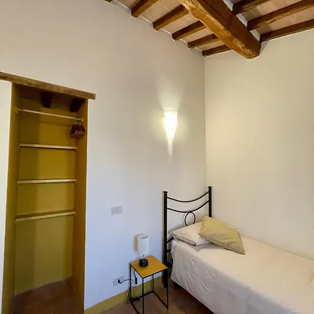 Casale Dell'assiolo לינה וארוחת בוקר קאסטיגליונה דל לאגו